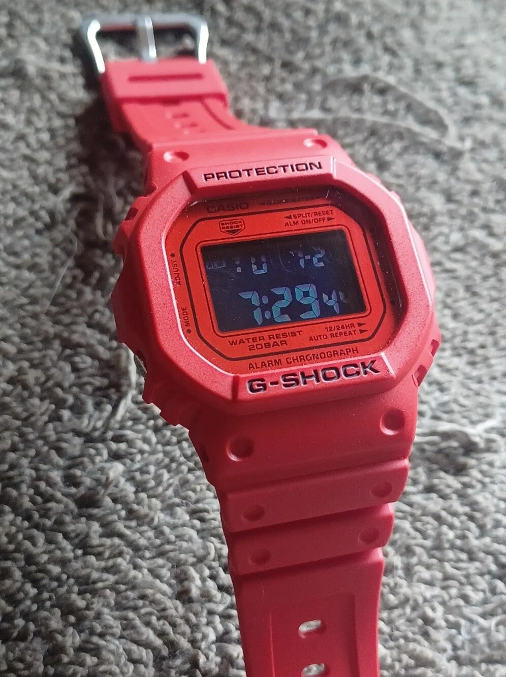 CASIO G-SHOCK DW5600 CLASSIC ( UNISEX )